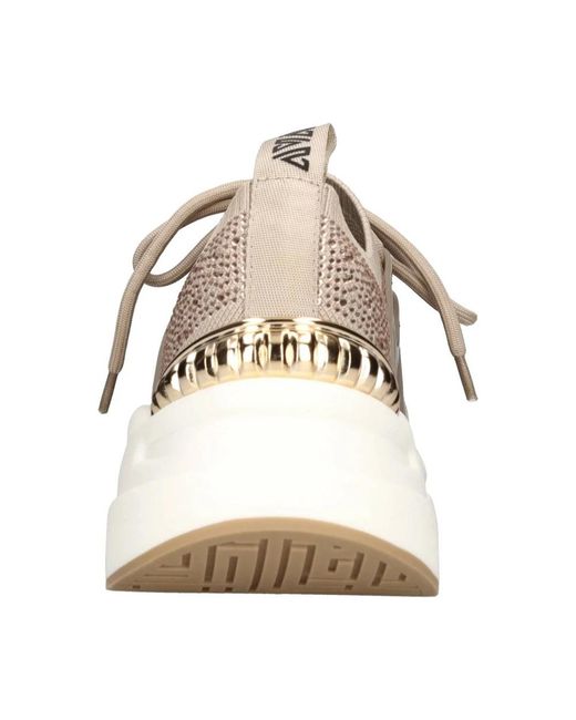 Emanuélle Vee Natural Sneakers