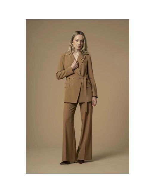 Kocca Jassen ,Bruin ,Stijlvolle Wrap Around Lange Jas in het Brown