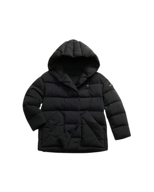 Blauer Winterjassen in het Black