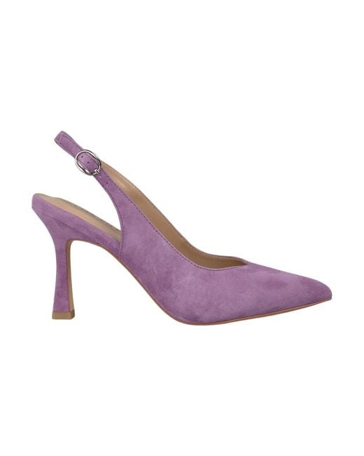Alma En Pena. Purple Pumps