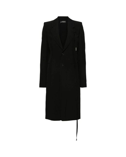 Cappotto nero con rever chiusura a bottoni di Ann Demeulemeester in Black