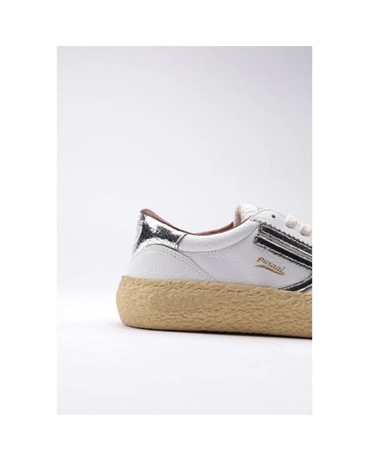 PURAAI White Sneakers
