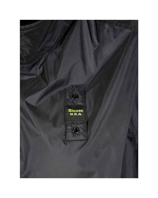 Blauer Bomber in het Black