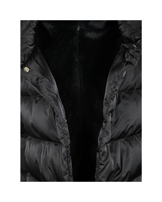 Herno Jassen ,Zwart ,Polyester A-Shape Satin Down Jacket in het Black