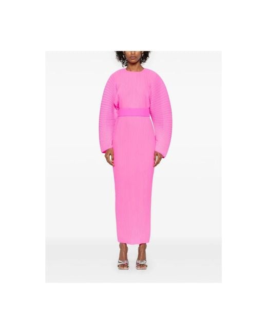 Maxi Dresses Solace London de color Pink