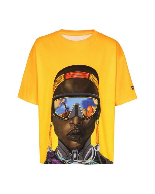 Balmain Relaxed T-Shirt Met Nika Mtwana Print in het Yellow