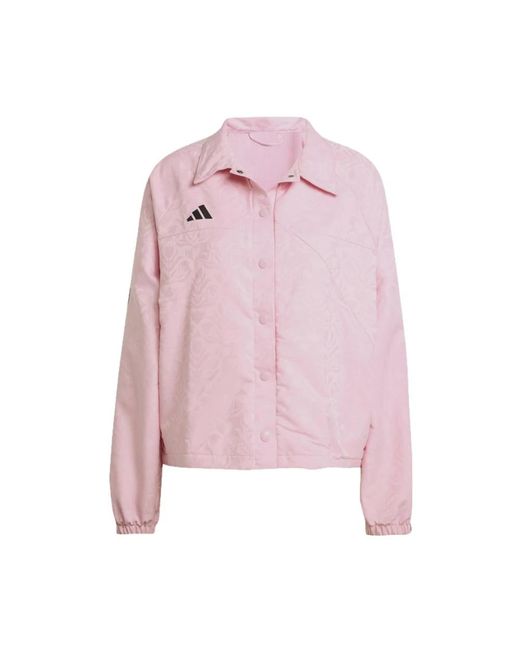 Light Jackets di Adidas in Pink