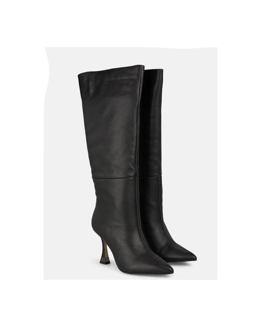 Alma En Pena. Black Heeled Boots