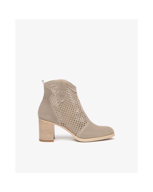 Nero Giardini Natural Heeled Boots
