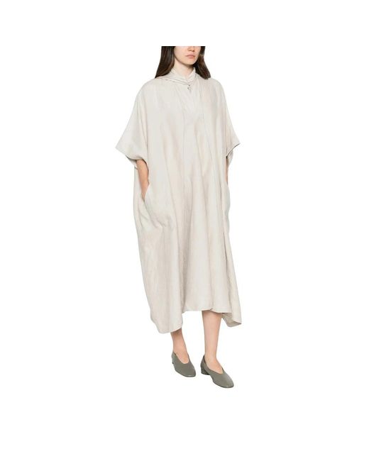 Midi Dresses Ziggy Chen de color White