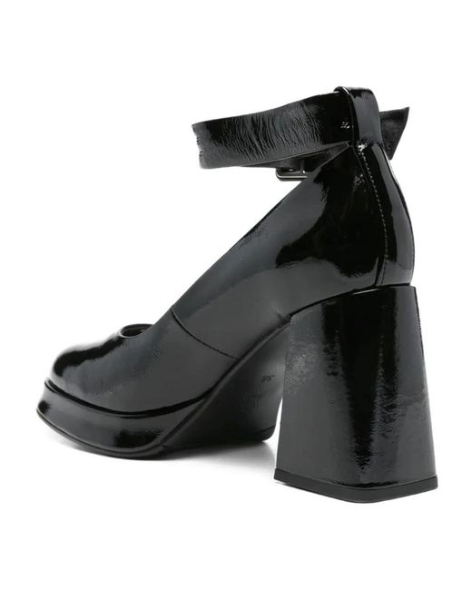 ADRIANNA FERETTI Black Pumps