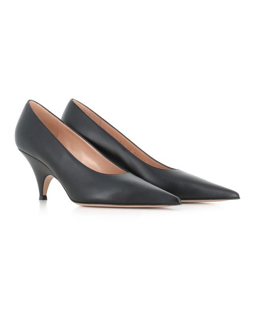 Gianvito Rossi Gray Pumps