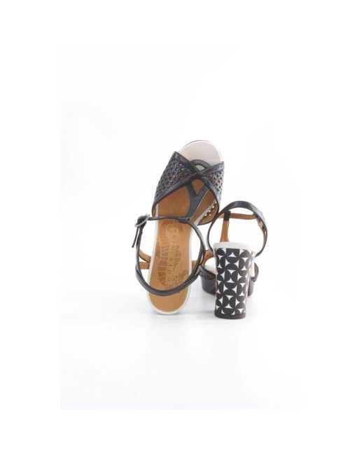 Shoes > sandals > high heel sandals Chie Mihara en coloris Metallic