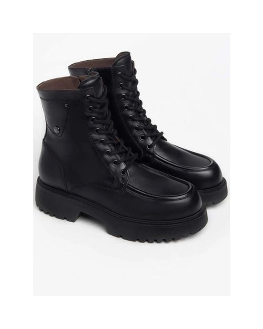 Nero Giardini Black Lace-Up Boots
