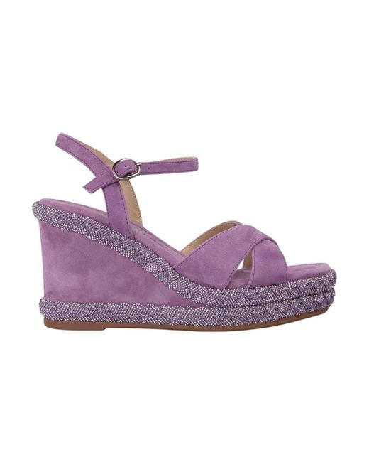 Alma En Pena. Purple Wedges