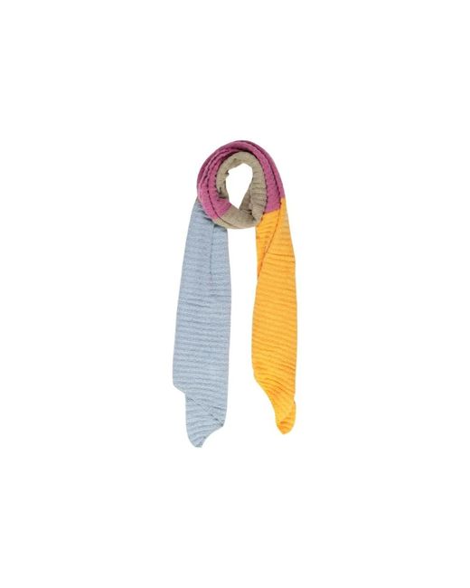 Sciarpa gialla di Pieces in Pink