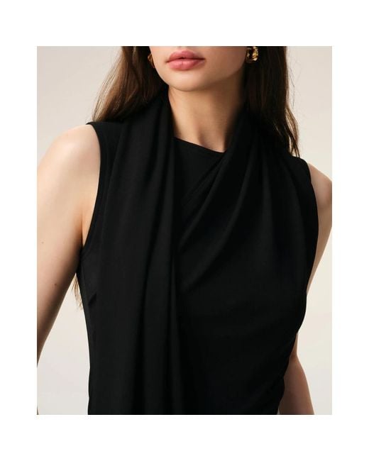 AMI Black Sleeveless Tops