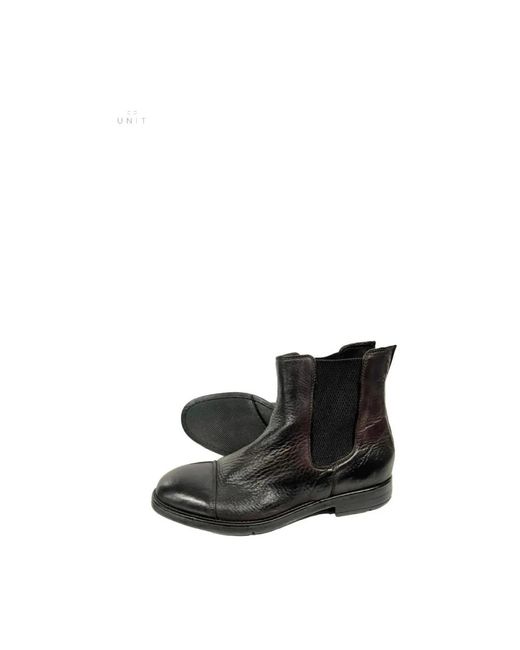 LEMARGO Black Chelsea Boots for men