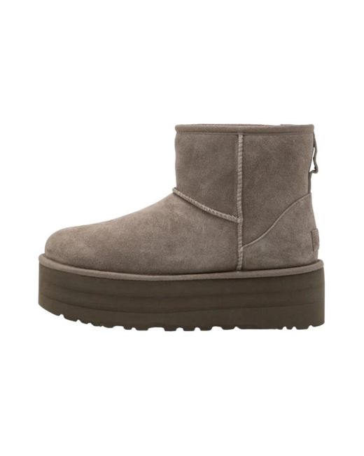 Ugg Brown Klassische mini platform stiefel