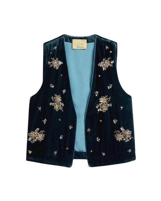 Momoní Blue Waistcoats