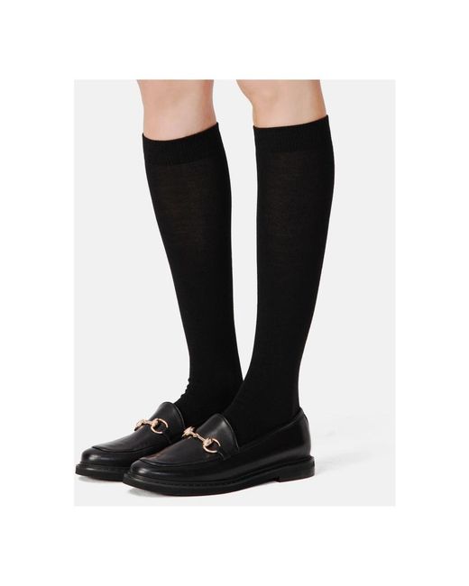 L37 Black Loafer