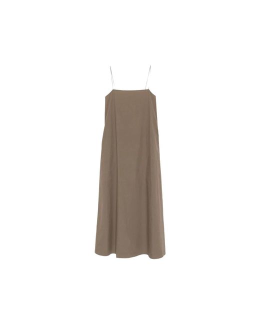 Maxi Dresses Matteau de color Brown