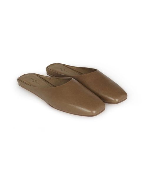 Cortana Brown Mules