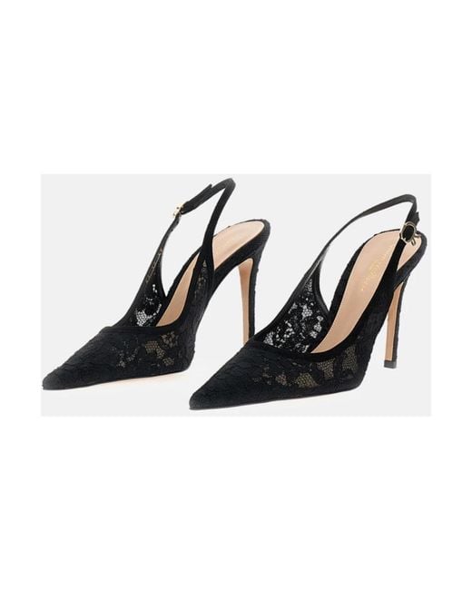 Gianvito Rossi Black Pumps