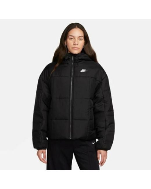 Nike Outdoorjas, Functioneel Ontwerp in het Black