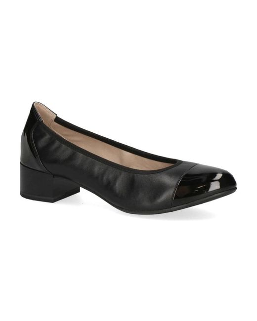 Caprice Black Pumps