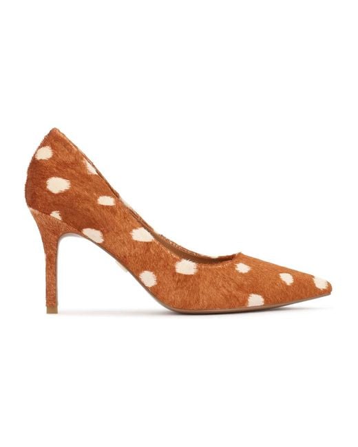 Kazar Pumps in het Brown