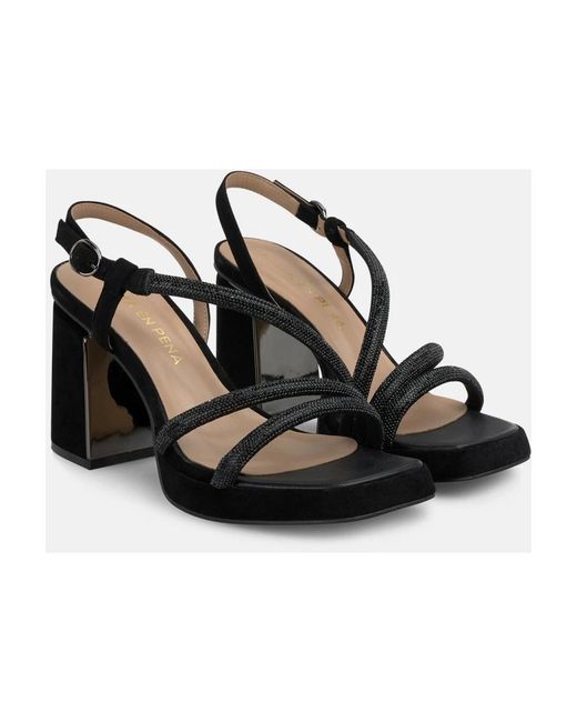 Alma En Pena. Black High Heel Sandals