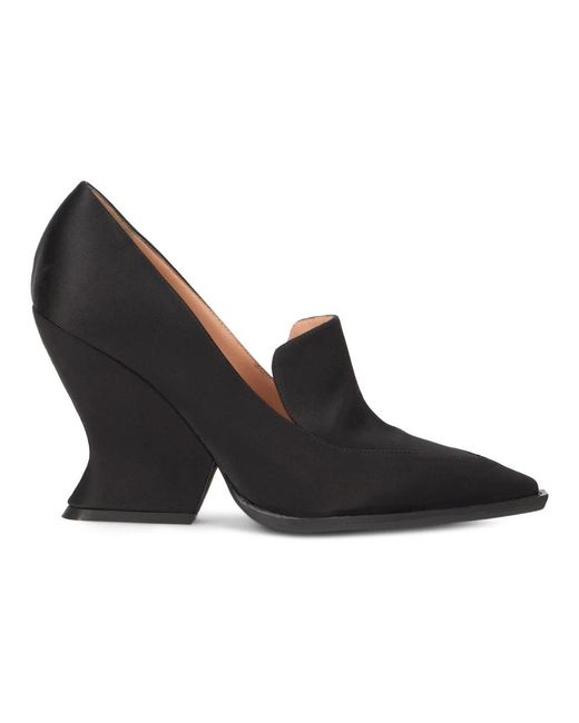 Alberta Ferretti Black Pumps