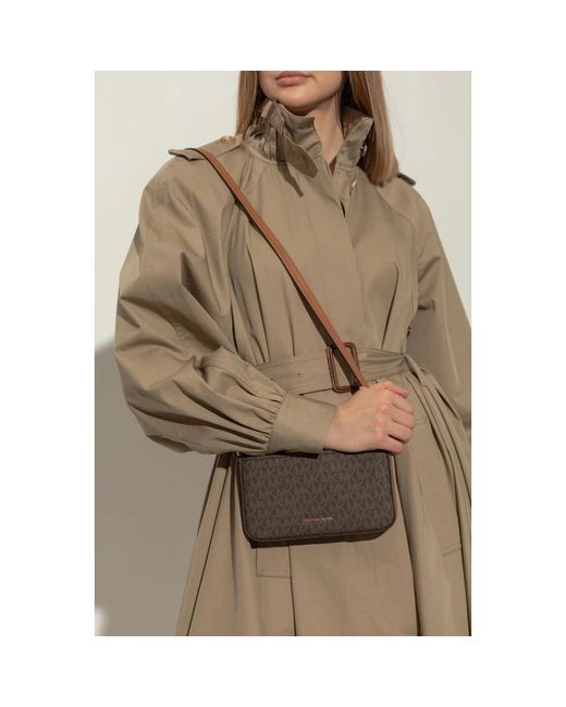 Shoulder Bags Michael Kors en coloris Brown