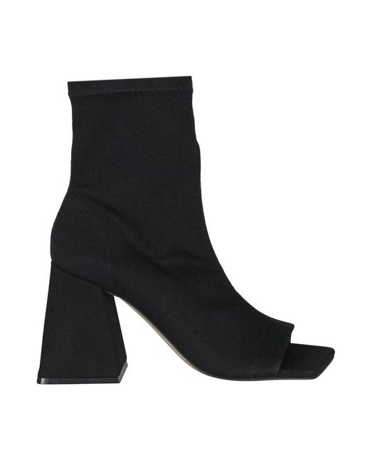 Vic Matié Black Heeled Boots