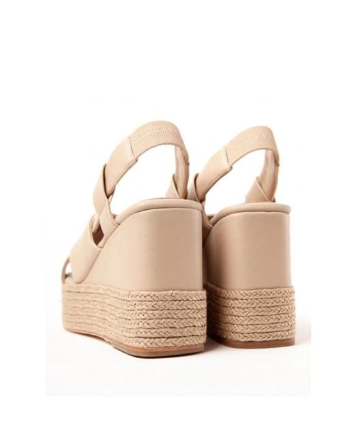 Paloma Barceló Wedges in het Natural