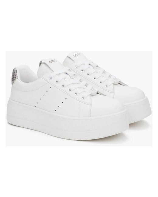 ESTRO White Sneakers