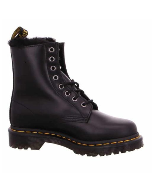 Dr. Martens Leren Laarzen Voor Platte Hak, Vetersluiting in het Black