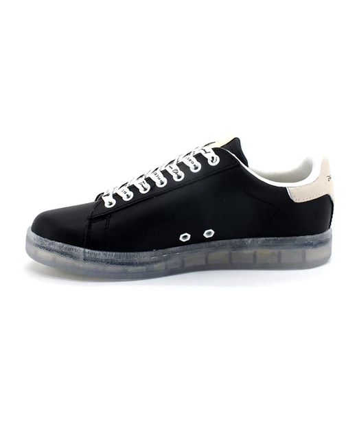 MOA Black Sneakers