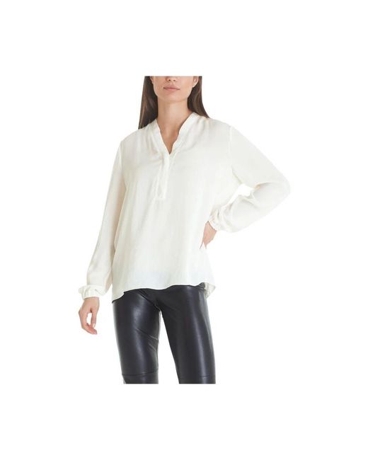 Marc Cain White Luftige Bluse Mit Rüschen