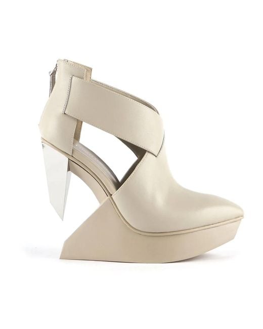 Wedges di United Nude in White