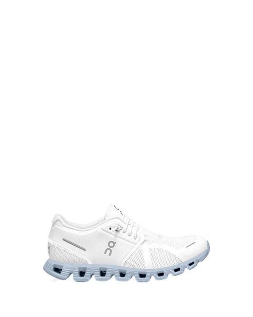 Sneakers bianche cloud 5 da donna di On Shoes in White