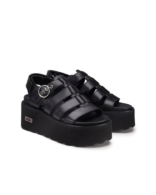 Cult Black Wedges