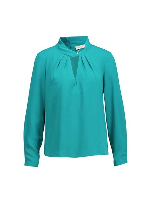 Rinascimento Blue Blouses