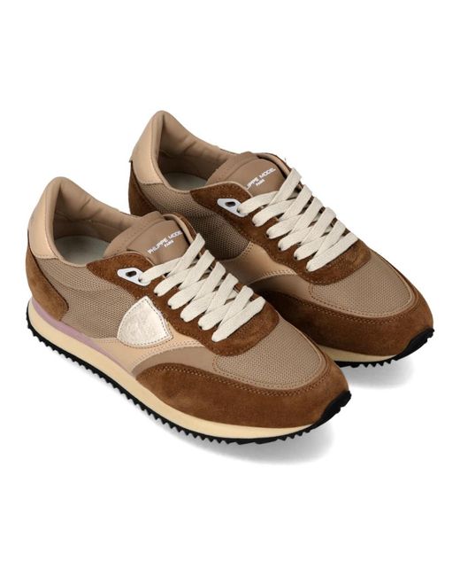 Philippe Model Brown Blville Running
