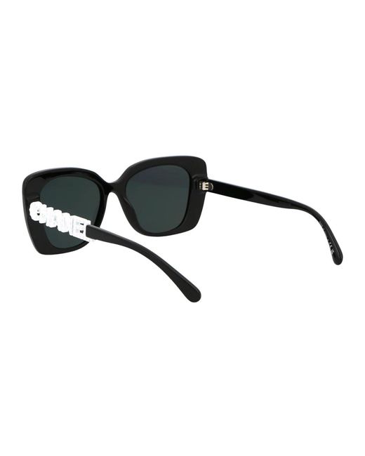 Chanel Black Stylische sonnenbrille mit einzigartigem design