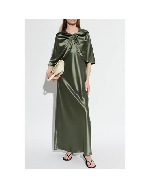By Malene Birger Green Capes