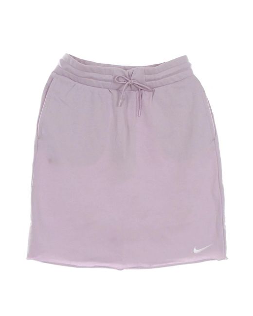 Short Skirts di Nike in Purple