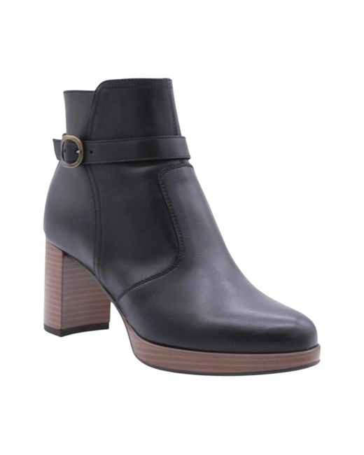 Heeled Boots di Nero Giardini in Black