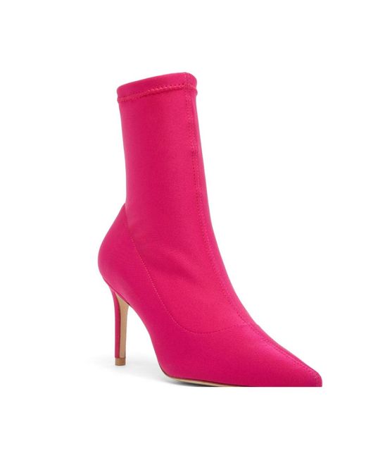 Heeled Boots di Stuart Weitzman in Purple